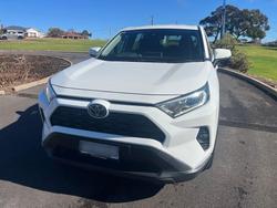 2021 Toyota
RAV4 GX