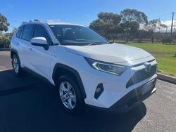 2021 Toyota
RAV4 GX