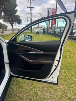 2022 Mazda
CX-30 G20 Touring
