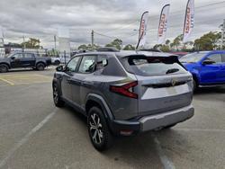 2025 Renault Duster Evolution