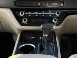 2019 Kia
Carnival S