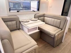 2025 Crusader My25 Musketeer Aramis Cafe Ensuite - Immediate Delivery
