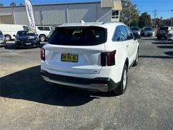 2024 KIA SORENTO S 7 SEAT