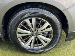 2018 Nissan
                Pathfinder ST-L