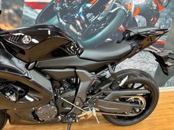 2023 Yamaha YZF-R7HO Black