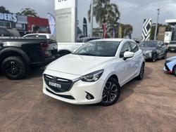 2016 Mazda
2 Genki