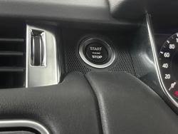 2020 Land Rover Range Rover Sport SDV6 183kW SE L494 MY20 4X4 Constant Santorini Black