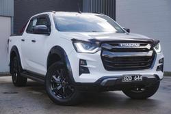 2023 Isuzu
D-MAX X-TERRAIN