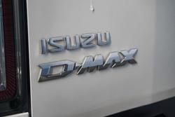 2023 Isuzu
D-MAX X-TERRAIN