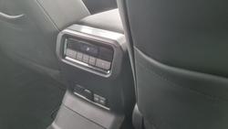 2024 Toyota
Landcruiser Prado VX