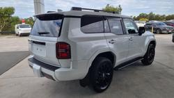 2024 Toyota
Landcruiser Prado VX