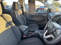 2022 ISUZU D-MAX