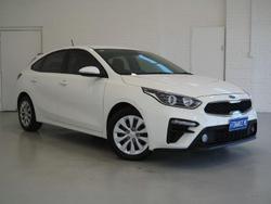 2020 Kia
                Cerato S