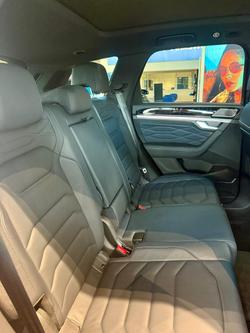 2023 Volkswagen
                Touareg 210TDI R-Line
