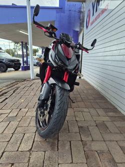 2015 Kawasaki Z1000 RED