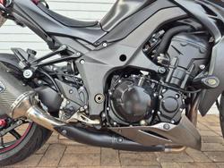 2015 Kawasaki Z1000 RED