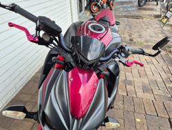 2015 Kawasaki Z1000 RED