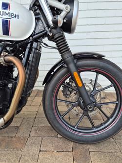 2018 Triumph STREET TWIN WHITE
