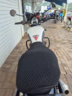 2018 Triumph STREET TWIN WHITE