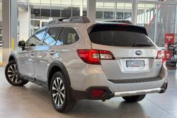 2016 Subaru
                Outback 2.0D Premium