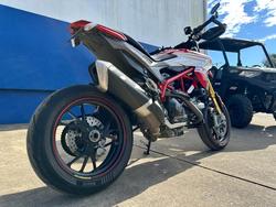 2017 Ducati 939 HYPERMOTARD Red