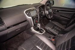 2020 Isuzu
                MU-X LS-T