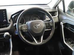 2021 Toyota
RAV4 GX