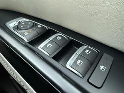 2021 Kia
Carnival S