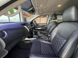 2021 Nissan
Navara ST-X