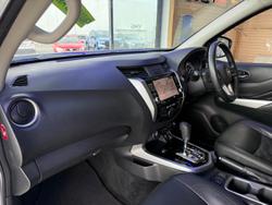 2021 Nissan
Navara ST-X