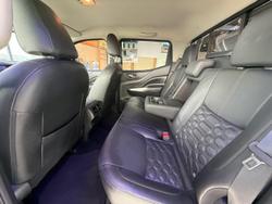 2021 Nissan
Navara ST-X
