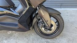 2025 Yamaha XMAX 300 (CZD300A) Grey