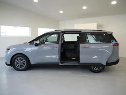 2021 Kia
                Carnival S