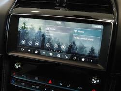 2019 Jaguar
F-PACE 25t R-Sport