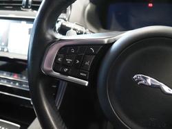 2019 Jaguar
F-PACE 25t R-Sport
