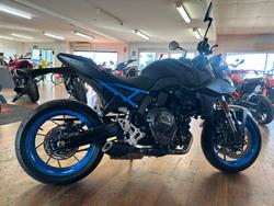 2025 Suzuki GSX-8S Black