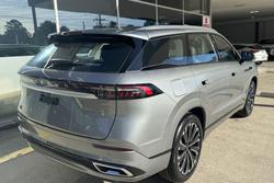 2025 Jaecoo J8 Track