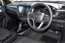 2025 Isuzu
D-MAX LS-U