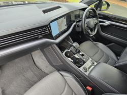 2021 Volkswagen Touareg 210TDI Wolfsburg Edition CR MY21 Four Wheel Drive Deep Black