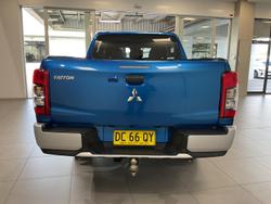 2021 Mitsubishi
Triton GLX+