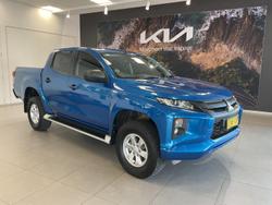 2021 Mitsubishi
Triton GLX+