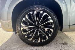 2025 Jaecoo J8 Track