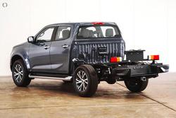 2025 Isuzu
D-MAX LS-U