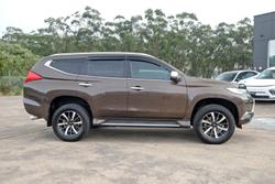 2016 Mitsubishi
                Pajero Sport GLS