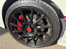 2023 Abarth
695 Competizione