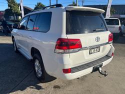 2016 Toyota
Landcruiser GXL