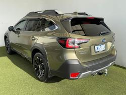 2022 Subaru Outback AWD Touring