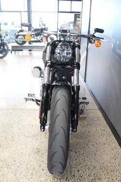 2023 Harley-davidson FXBR BREAKOUT (117) VIVID BLACK