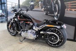 2023 Harley-davidson FXBR BREAKOUT (117) VIVID BLACK