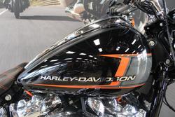 2023 Harley-davidson FXBR BREAKOUT (117) VIVID BLACK